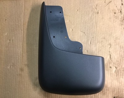 CHRYSLER SPLASH GUARD 1DX11RXFAA NEW OEM