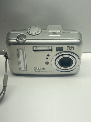 Kodak EasyShare CX7525 5.0 MP Compact Digital Camera Silver Parts Repair Read