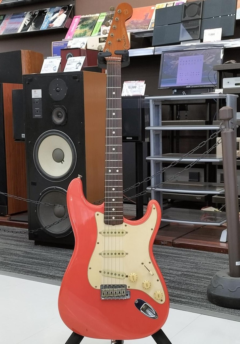FENDER USA American Vintage '62 ST Stratocaster Electric Guitar | eBay