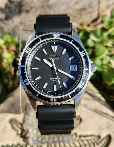 Vtg Seiko SQ Sports 150 7N42-6A00 RARE Black Dial Diver 40mm Men's Watch REFURB!