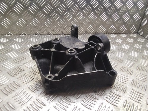 BMW 3 E46 Klimakompressorhalterung 64557787319 2.00 Diesel 110kw 2004 14063150