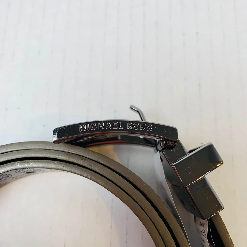 Michael Kors Womens Reversible Belt XL Leather Silver Side Black Monogram Side - Image 3 of 4