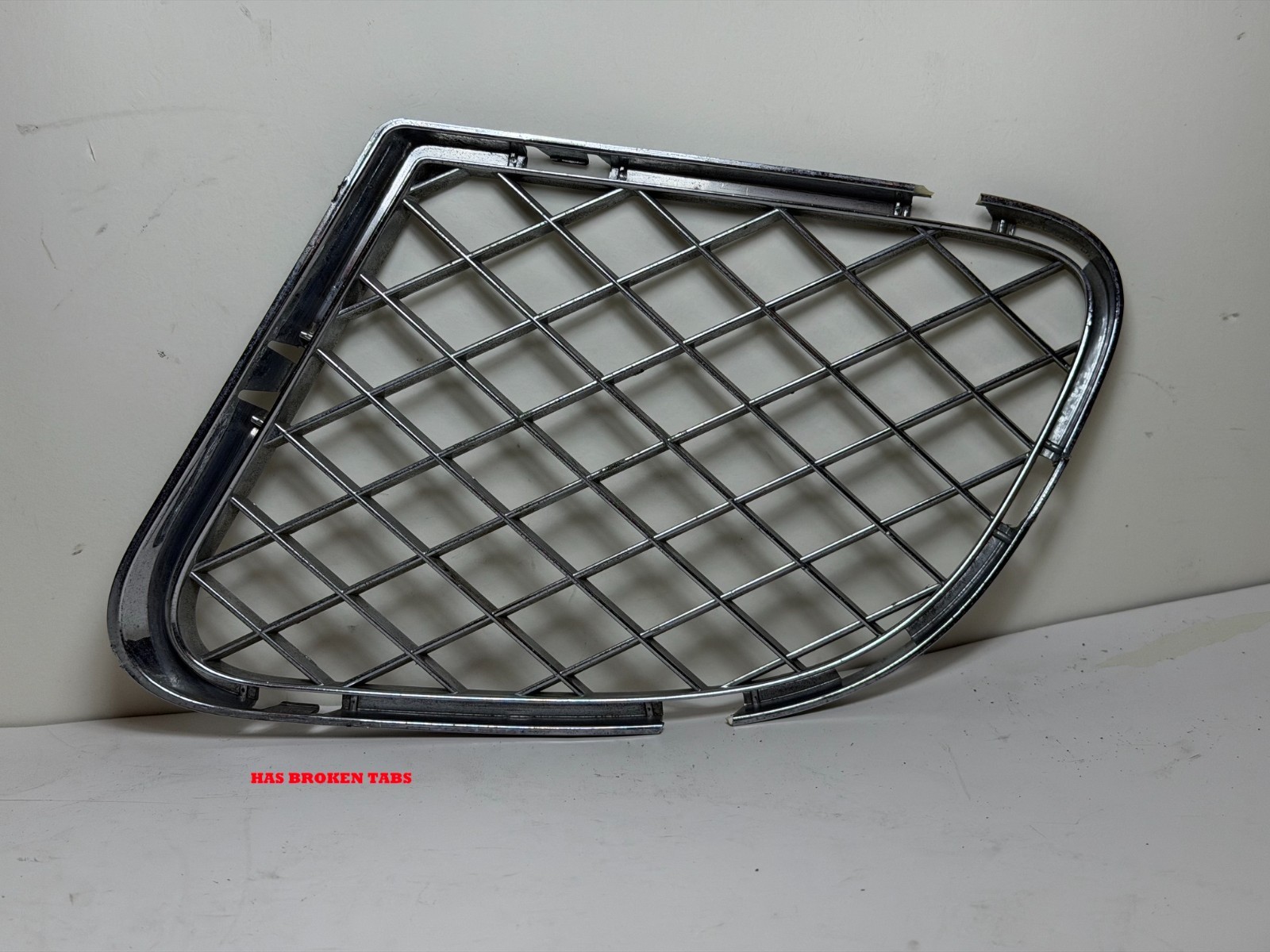 Bentley Continental GT 2003-2010 Front Left Lower Bumper grille P/N 3W8807683E
