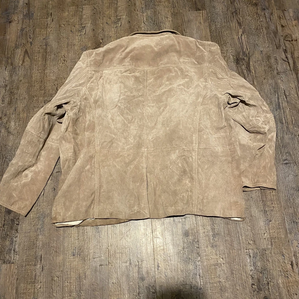 Jaqueta Blazer Wilson Couro Feminina Camurça Marrom Tamanho XLarge Estilo Vintage - Imagem 2 de 4