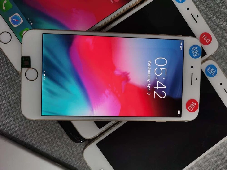Jun、50000円 iphone6plus Apple iPhone 6 Plus - 64 GB - Silver (Unlocked) for sale