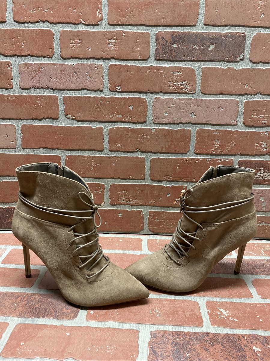 How to choose comfortable heeled boots
