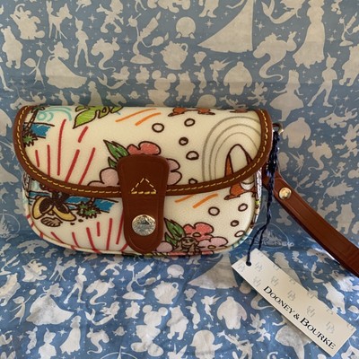 dooney and bourke flap wristlet