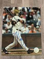 AJ A.J. Pierzynski Signed 8x10 Photo File COA Giants White Sox Twins Braves