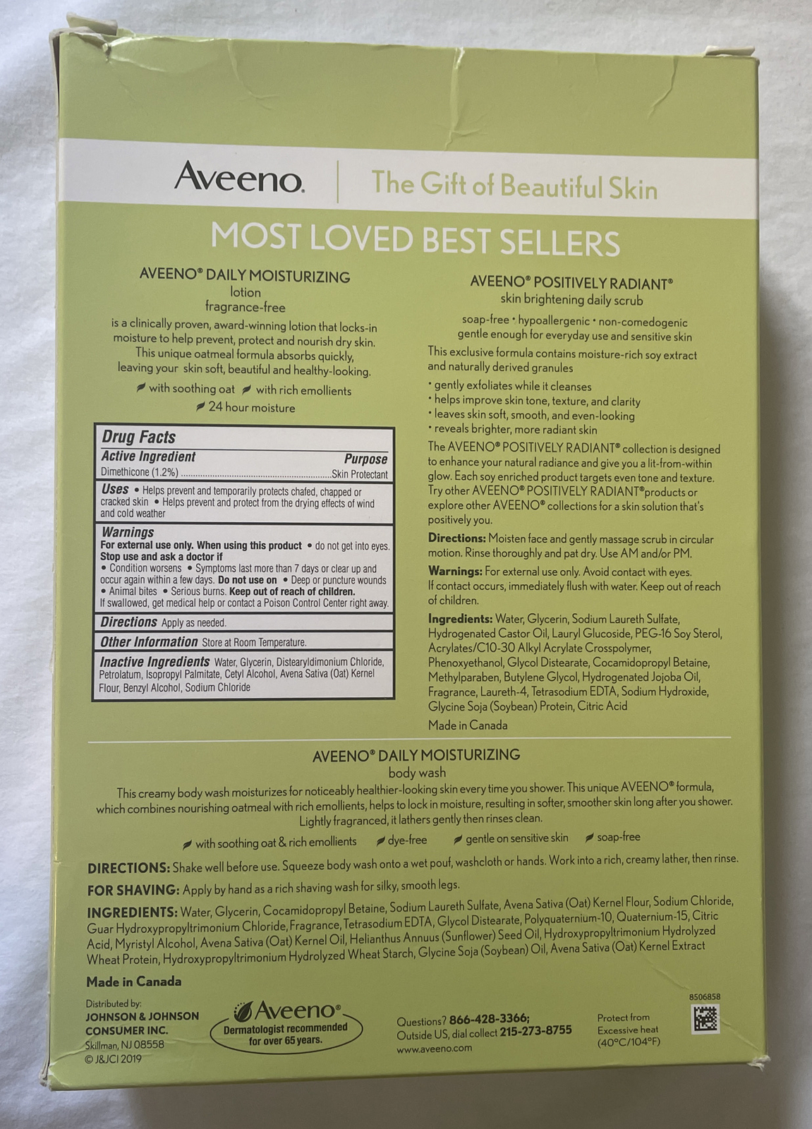 AVEENO MOST LOVED GIFT SET DAILY MOISTURE DAILY SCRUB & BODY WASH Christmas 
