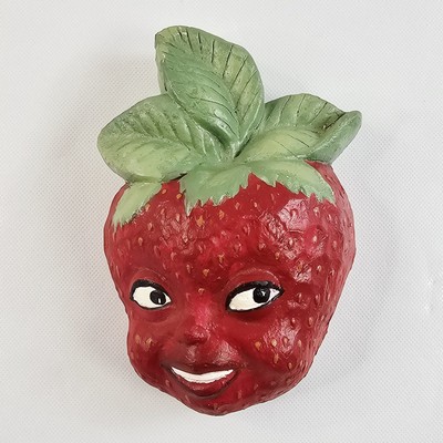 Anthropomorphic Chalkware Red Strawberry Fruit String Holder Wall Decor Vtg