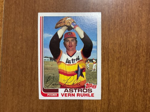 1982 Topps Baseball Cards #381 to #700 U Pick FREE SHIPPING UPDATED AUGUST 2025 - Picture 232 of 490