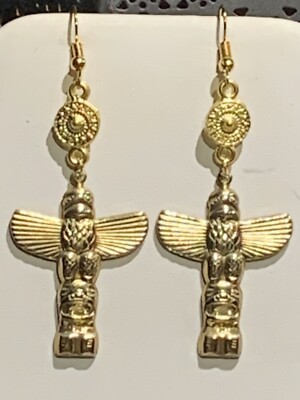 NEW ITEM*RARE LG. VINTAGE NATIVE AMERICAN TOTEM BRASS STAMPING EARRINGS-style#2