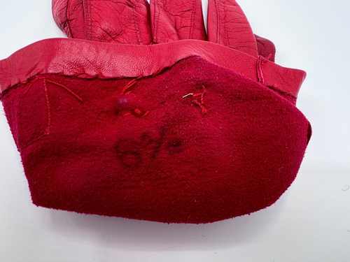 VTG Mid Century 1950s Ladies RED Kid Leather with Buckle Glove, Size 6.5 - Picture 4 of 6