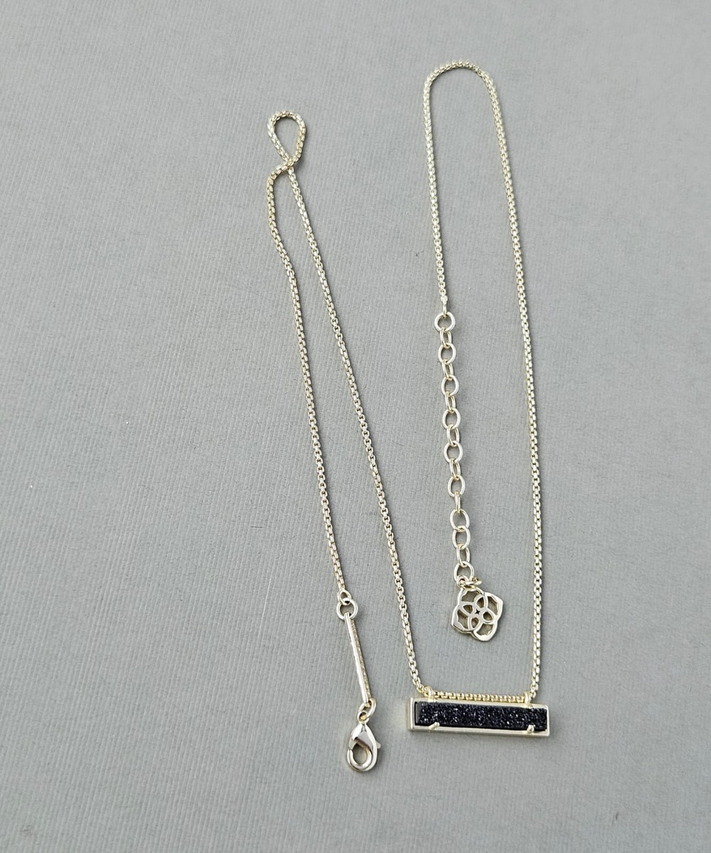 Kendra Scott Leanor Gold Bar Pendant Necklace in Black Drusy 18