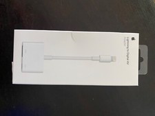 Apple Lightning to Digital AV Adapter