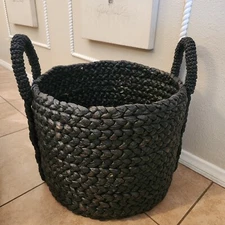 RARE Pottery Barn Handwoven Beachcomber XL XLARGE Round Handled Basket BLACK