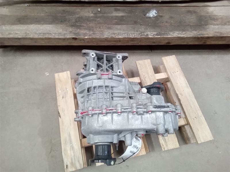 Transfer Case 3.0L Automatic Opt Dhw Rocktrac NV241OR Fits 20 WRANGLER