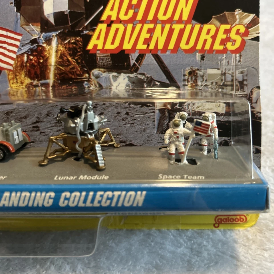 Micro Machines Action Adventures #18 Lunar Landing Collection 1993 resealed - Image 3 of 4