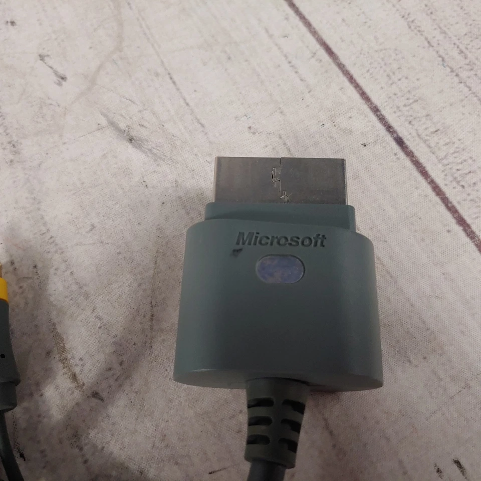 Official Microsoft Xbox 360 Composite AV Cable Yellow Red - Genuine OEM TESTED - Image 3 of 3