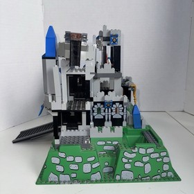 LEGO Castle: King's Castle (10176) Incomplete, missing pieces