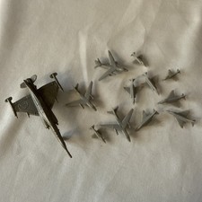 VINTAGE PLANES AIRPLANE AIRCRAFT SET OF 12 MINI TOY AIRLINES AVIATION RARE 