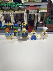 LEGO Creator Expert: Parisian Restaurant (10243) Retired 