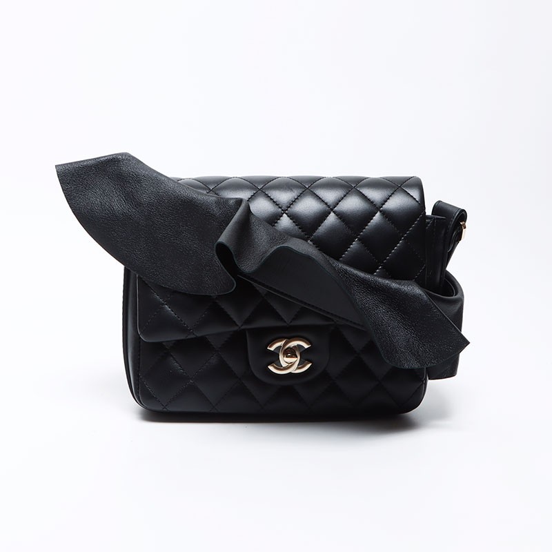 CHANEL 30s Frill Matelasse Gold Metal Black Shoulder Bag WS12215 2021