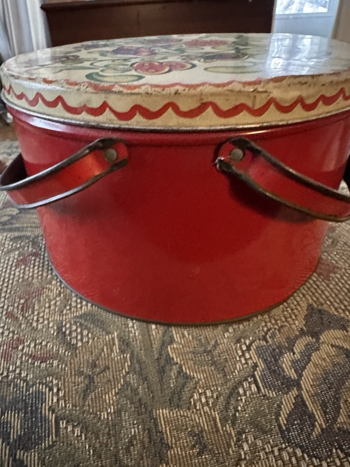 Vintage Metal Floral Sewing Tin