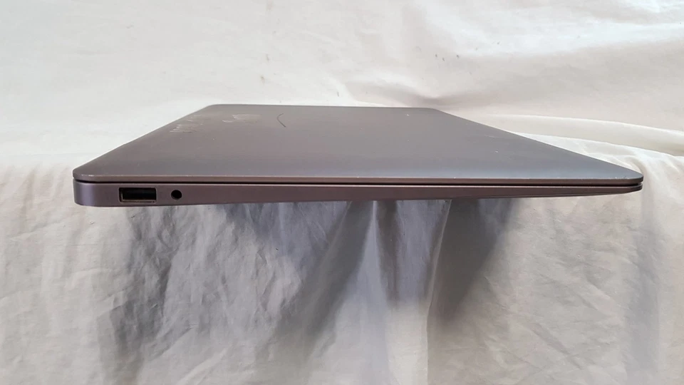 trekstor surfbook w1 14.1" Laptop Intel Atom X5-Z8350 2GB 32GB Win8.1 - Image 4 of 4