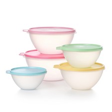 Wonderlier Plastic Food Storage Container Set with Lids 5 Count