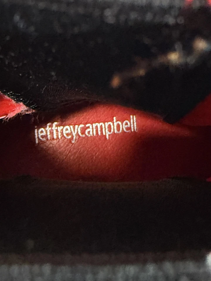 Jeffrey Campbell Boots Womens Size 8.5 Platform Chunky Sole Chelsea Ankle Bootie - Image 3 of 4