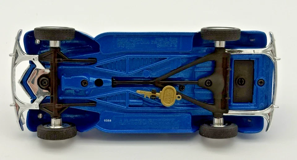 MAC Tools 1940 Ford Pickup Die-Cast Coin Bank – Liberty Classics 1:25 Truck - Image 4 of 4