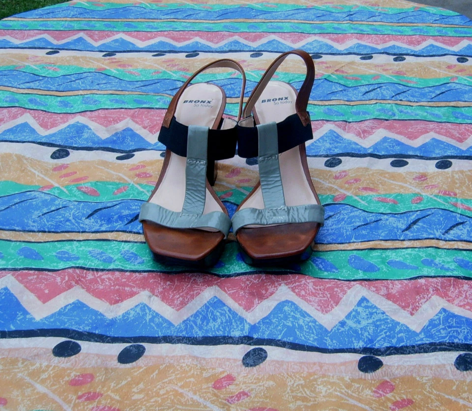 Sandalias de plataforma de tacón alto de cuero Bronx tacón de 4 pulgadas Reino Unido 4 UE 37 Foto 3 de 4