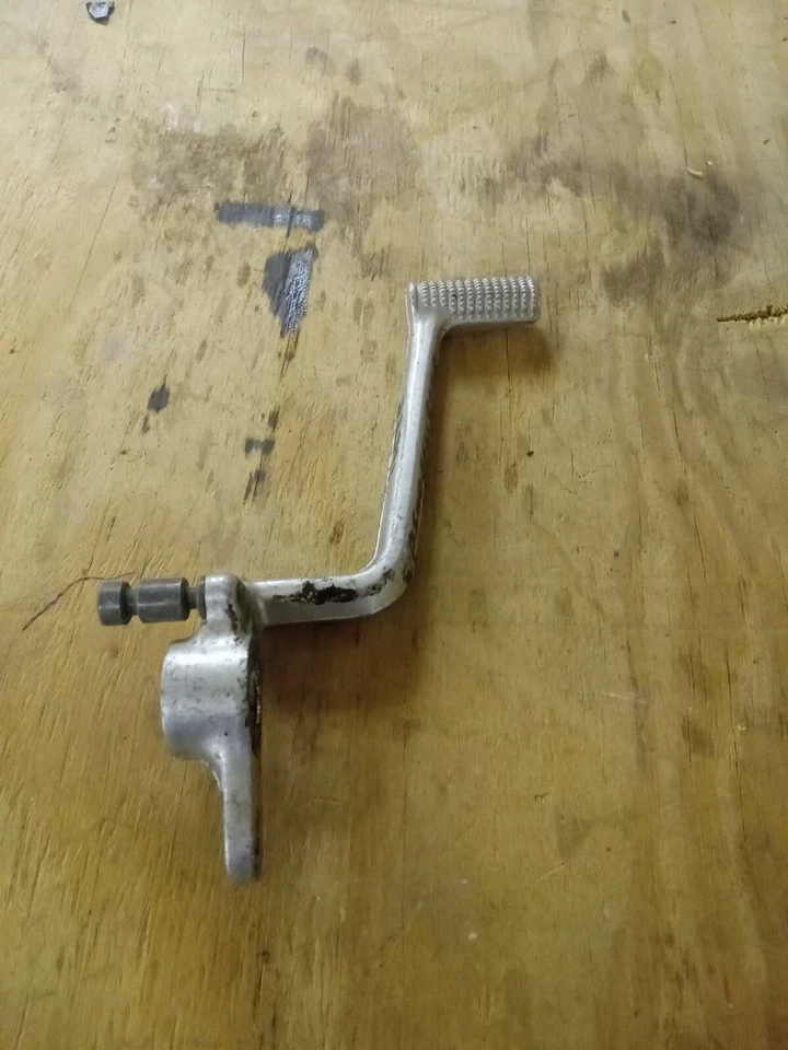 99/07 Suzuki Hayabusa  Oem Brake Peddle - Image 2 of 4