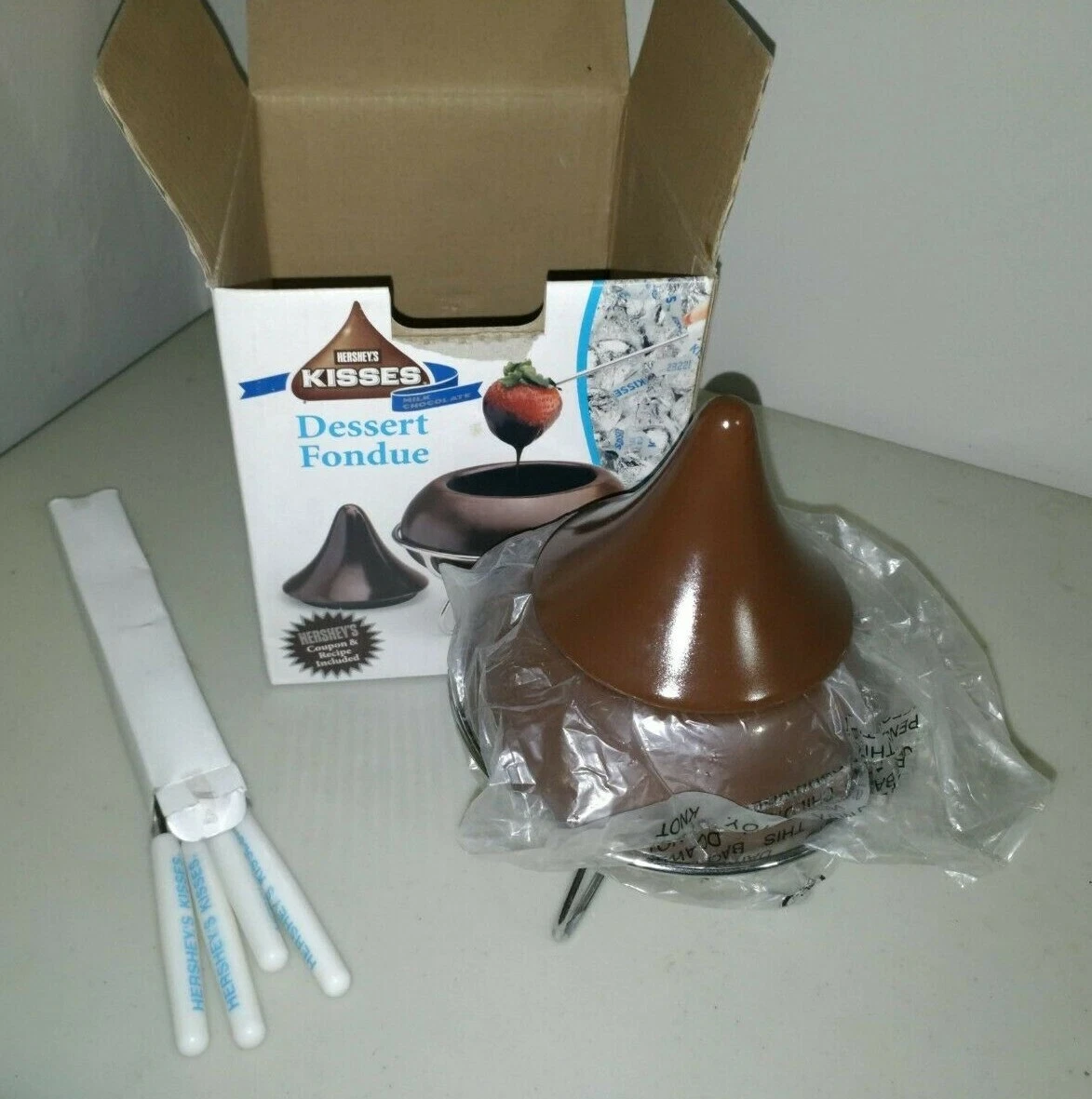 Hersheys Kisses Dessert Fondue Pot Stand Forks Set
Opens in a new window or tab
