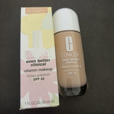 Clinique Even Better Clinical Vitamin Makeup SPF 45 Foundation Light Cool 2 New