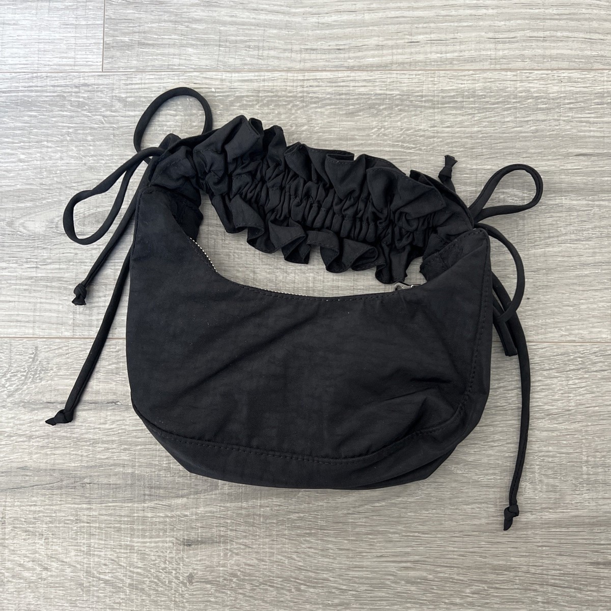 NWT Authentic BAGGU X Molly Goddard Mini Ruffle Crescent Bag Black