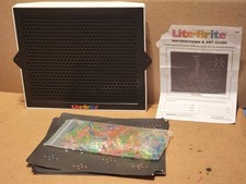 Vintage Retro Lite-Brite Ultimate Toy W/170 pegs FAMILY FUN 02215 Light Game