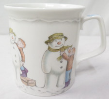 Royal Doulton Raymond Brigg's Building the Snowman Bone China Mug Copyright 1985