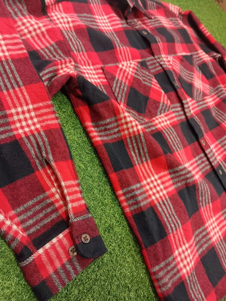 Camisa de vestir de franela St. John's Bay para hombre XLT 17-17,5 roja a cuadros algodón Oxford Foto 2 de 4