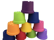 10 x COLOURED 3 LITRE PLANT POTS