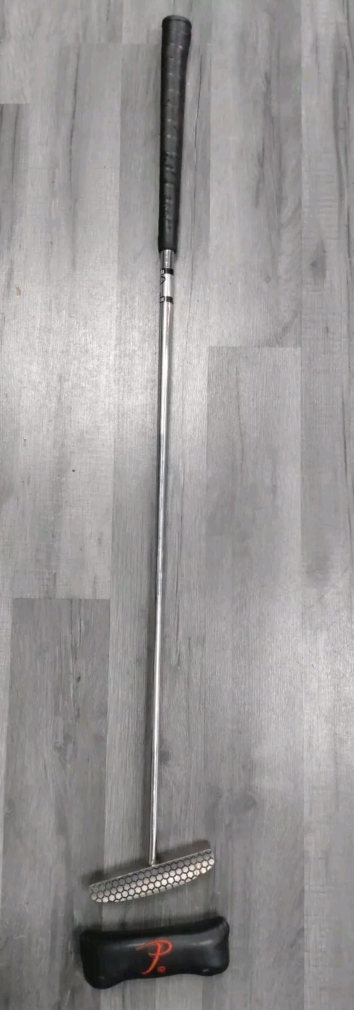 Foto 1 di 10