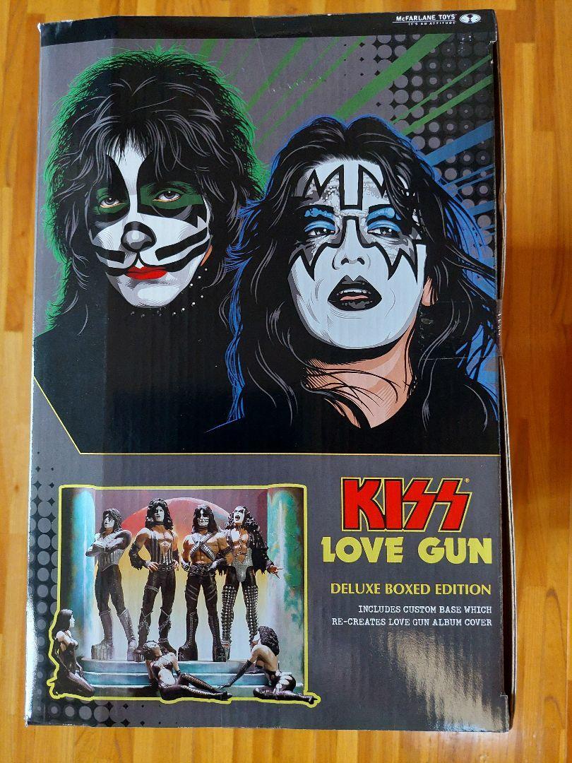 KISS Love Gun Deluxe Box Edition McFarlane Toys | eBay KISS Love Gun Deluxe Box Edition McFarlane Toys | eBay