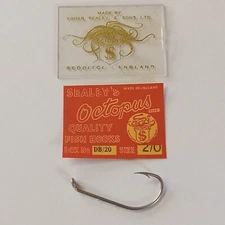 Sealey's Octopus Circle Fish Hooks Bait Holders Vintage 12 lot of 2/0