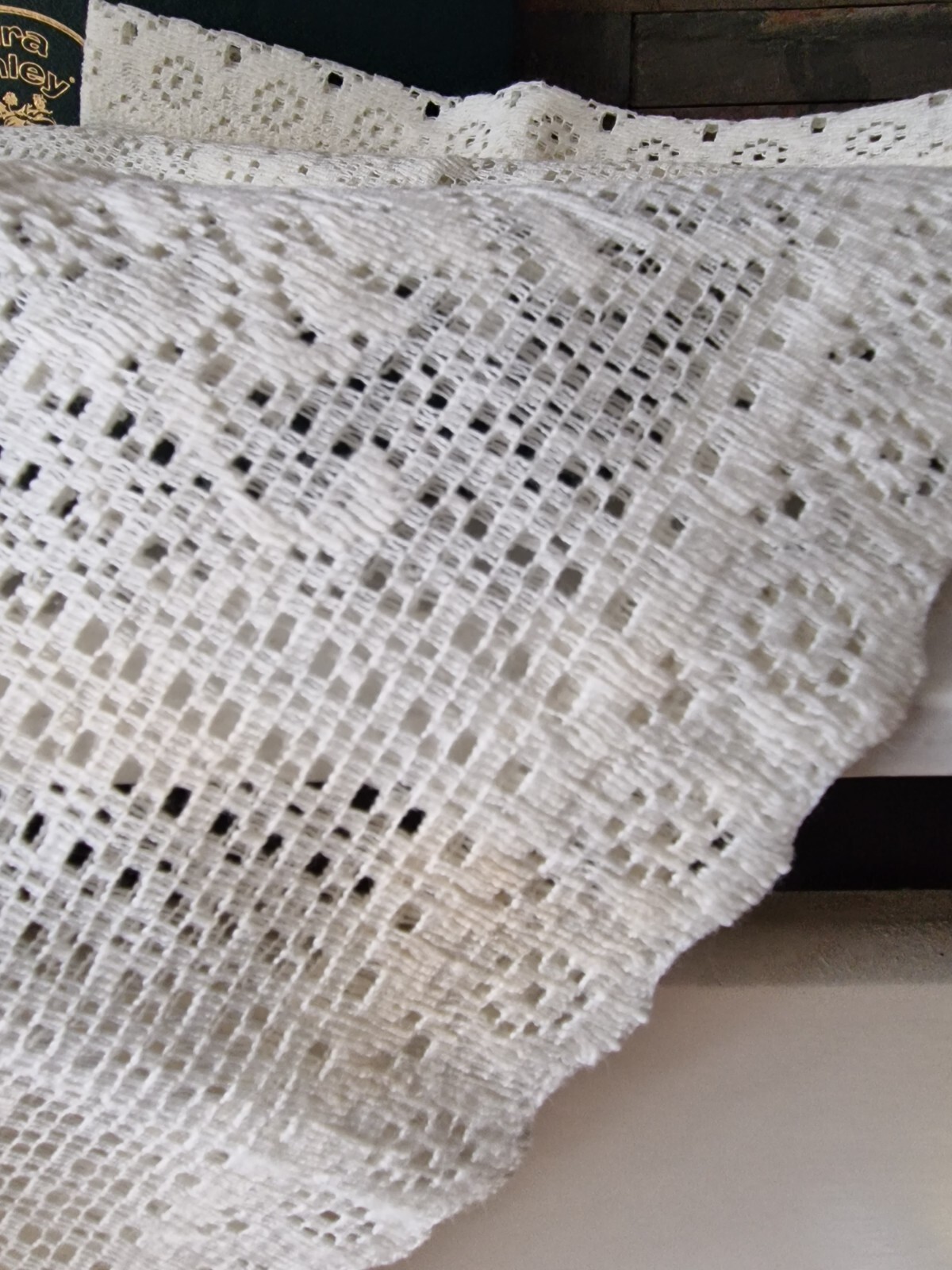 Laura Ashley Nottingham Lace x 4 Napkins. Vintage. Ivory. Boxed Set