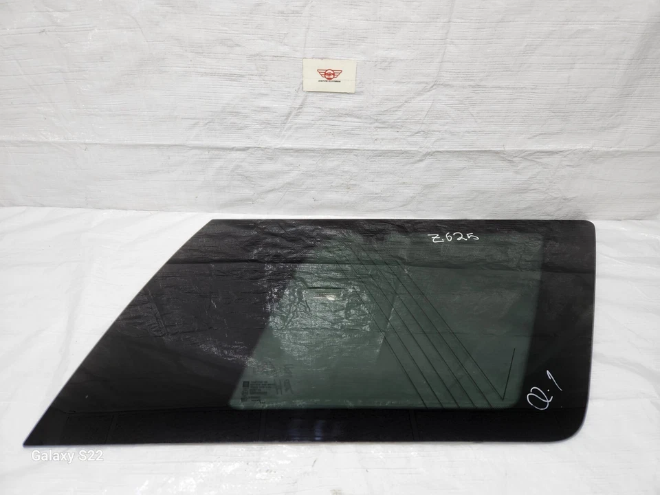 2015-2020 Chevrolet Tahoe Rear Right Passenger Side Quarter Window Glass OEM Foto 4 de 4