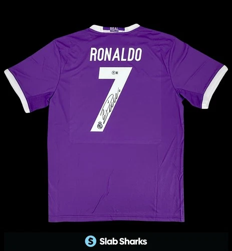 CRISTIANO RONALDO SIGNED PURPLE REAL MADRID SOCCER JERSEY BECKETT BAS STICKER
