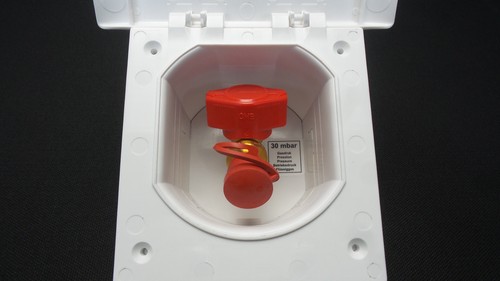 Gas Gassteckdose 30mbar Außensteckdose Wohnmobil Wohnwagen Caravan Boot weiß - Picture 2 of 7