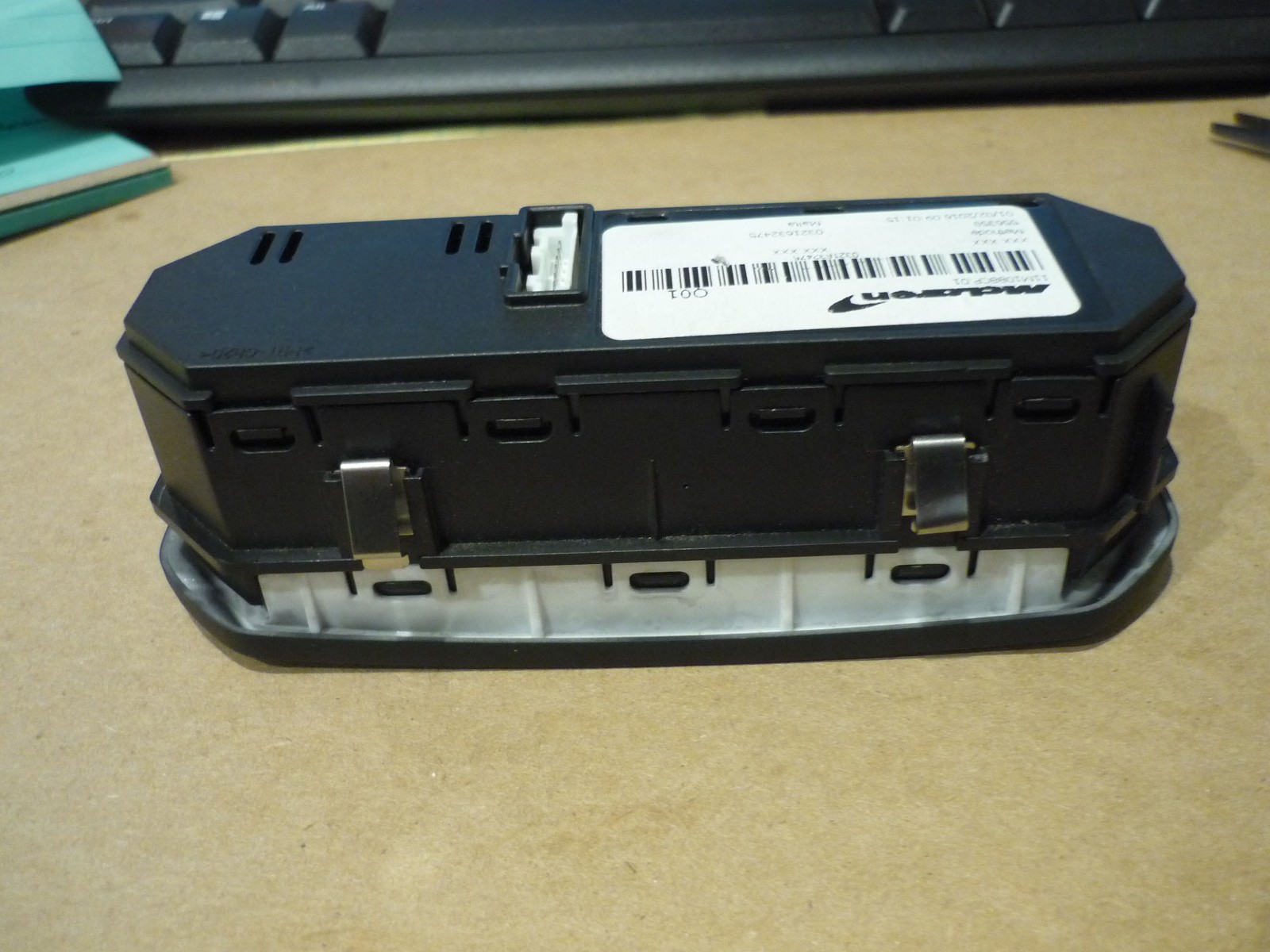 McLaren 570S - Tow Recovery & Engine Hood Release Switch Panel - P/N 11M1088CP