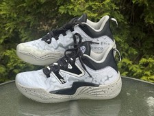New Balance Two WXY V3 Black White for Sale | Authenticity  display picture 2